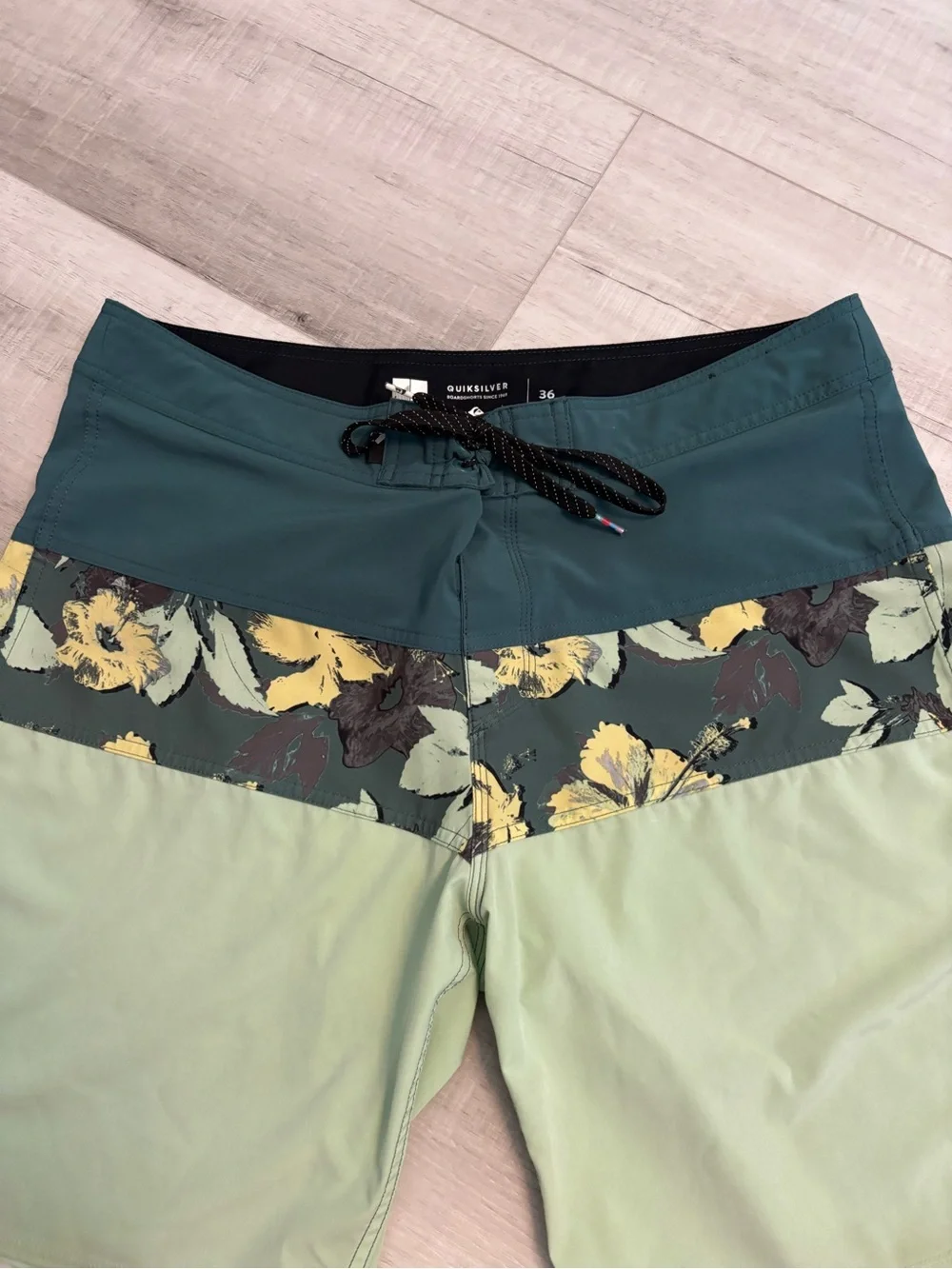 Quiksilver dryflight water
